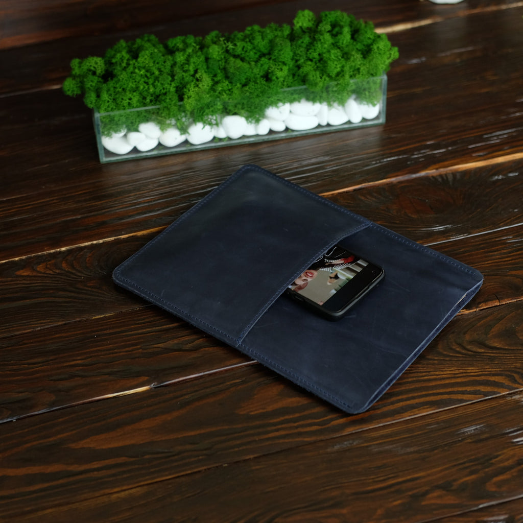 iPad case leather