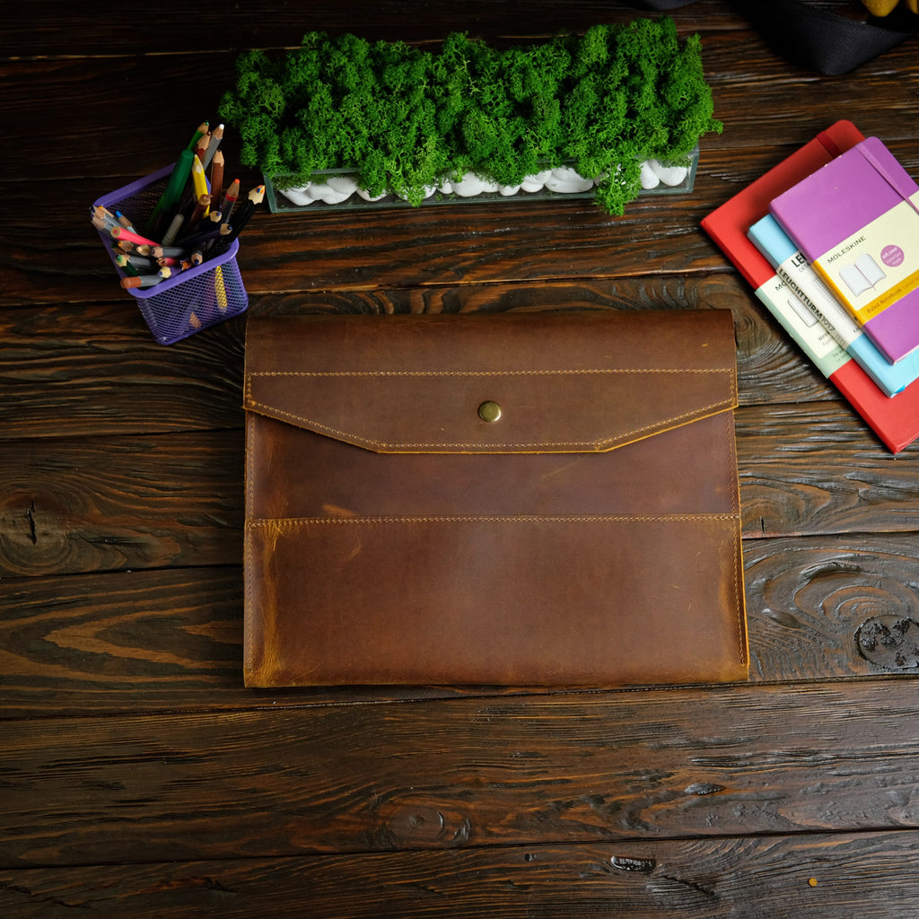 Leather folder A4 with pocket Chestnut