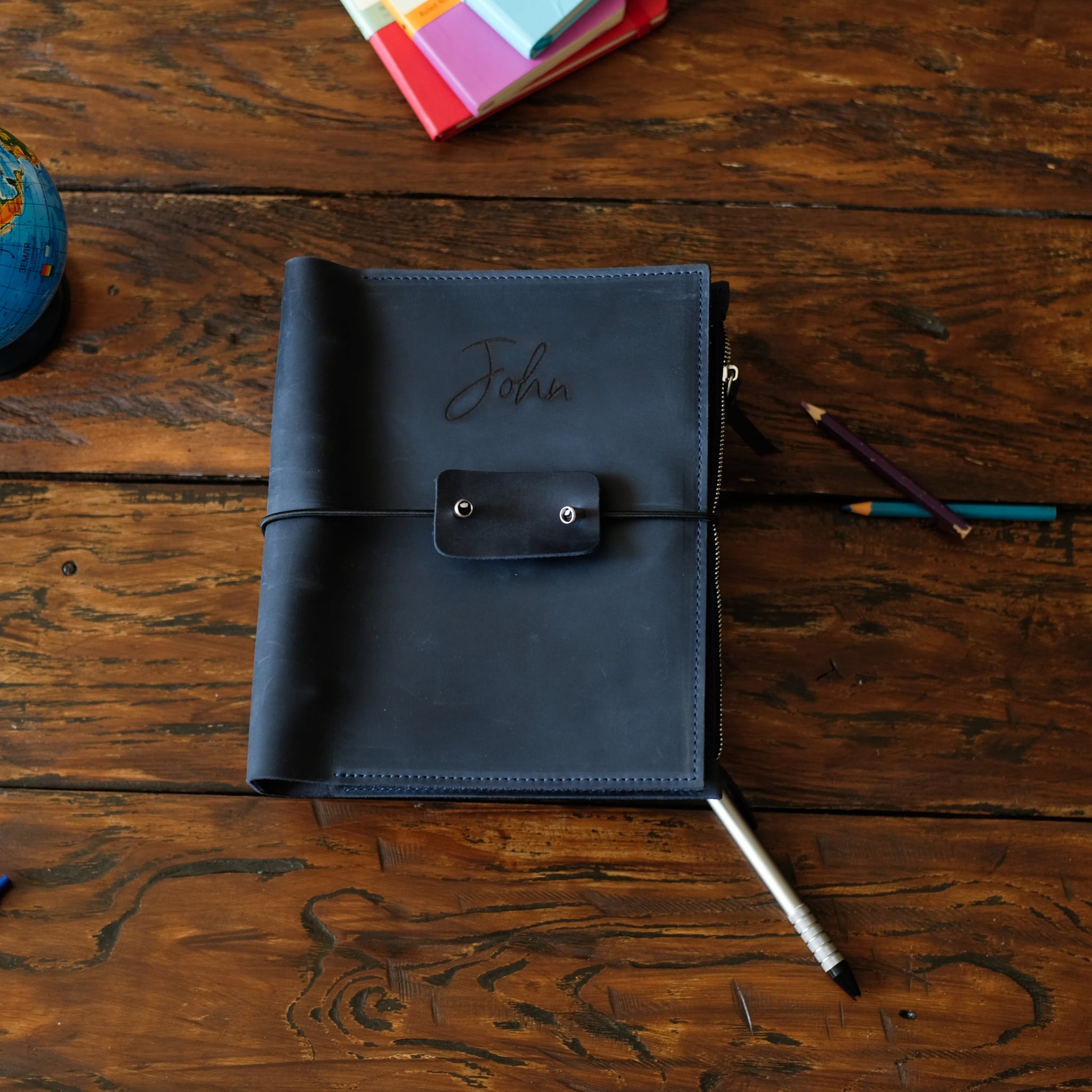 Leather notebook – Tagged 