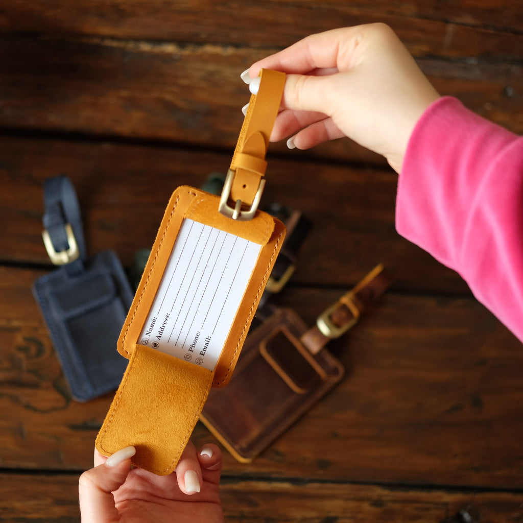 Leather luggage tag