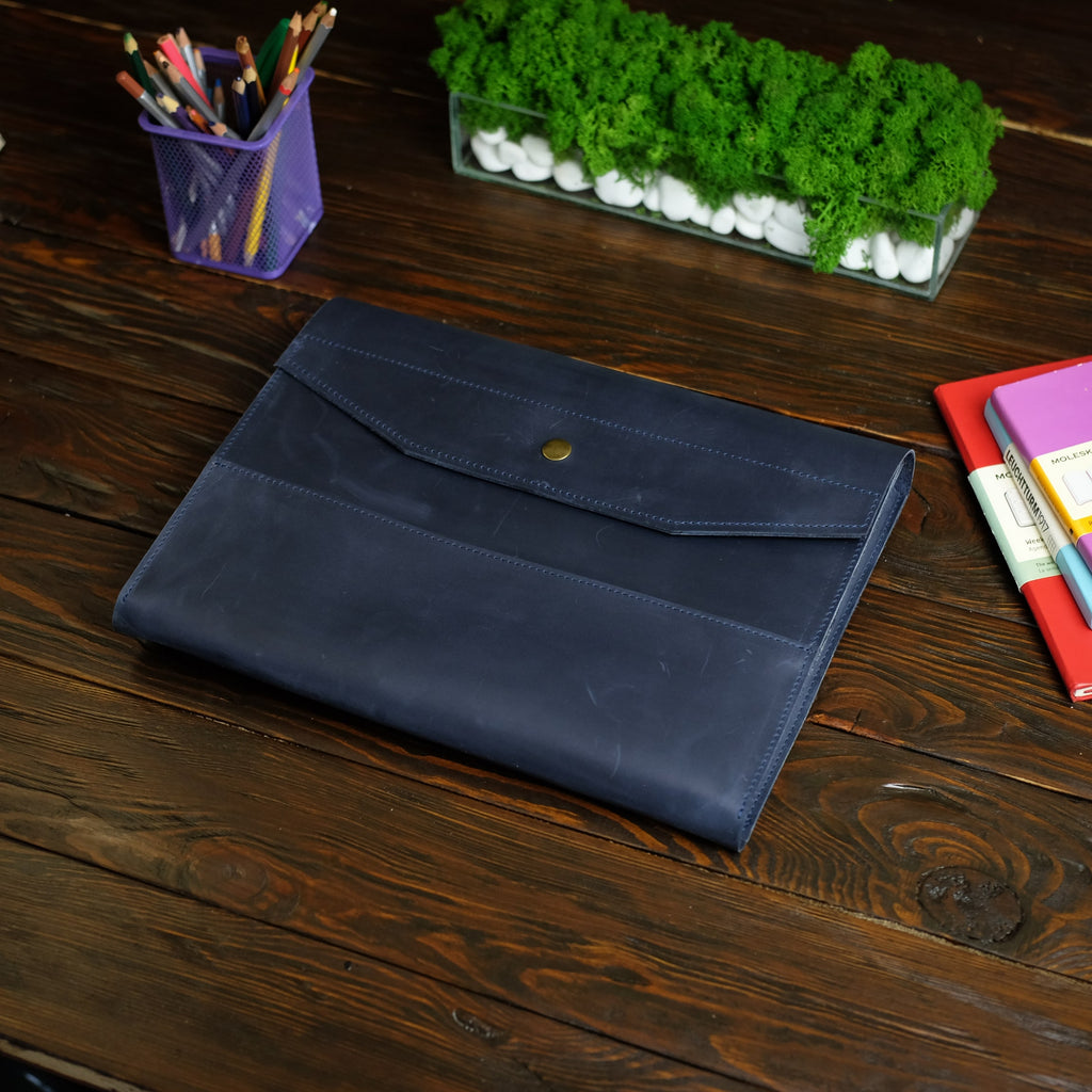 Leather folder A4 with pocket Navy blue