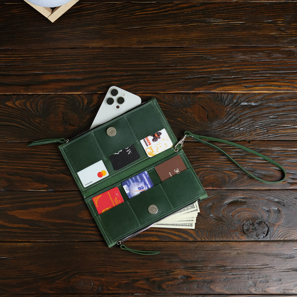 Long Leather Wallet Green