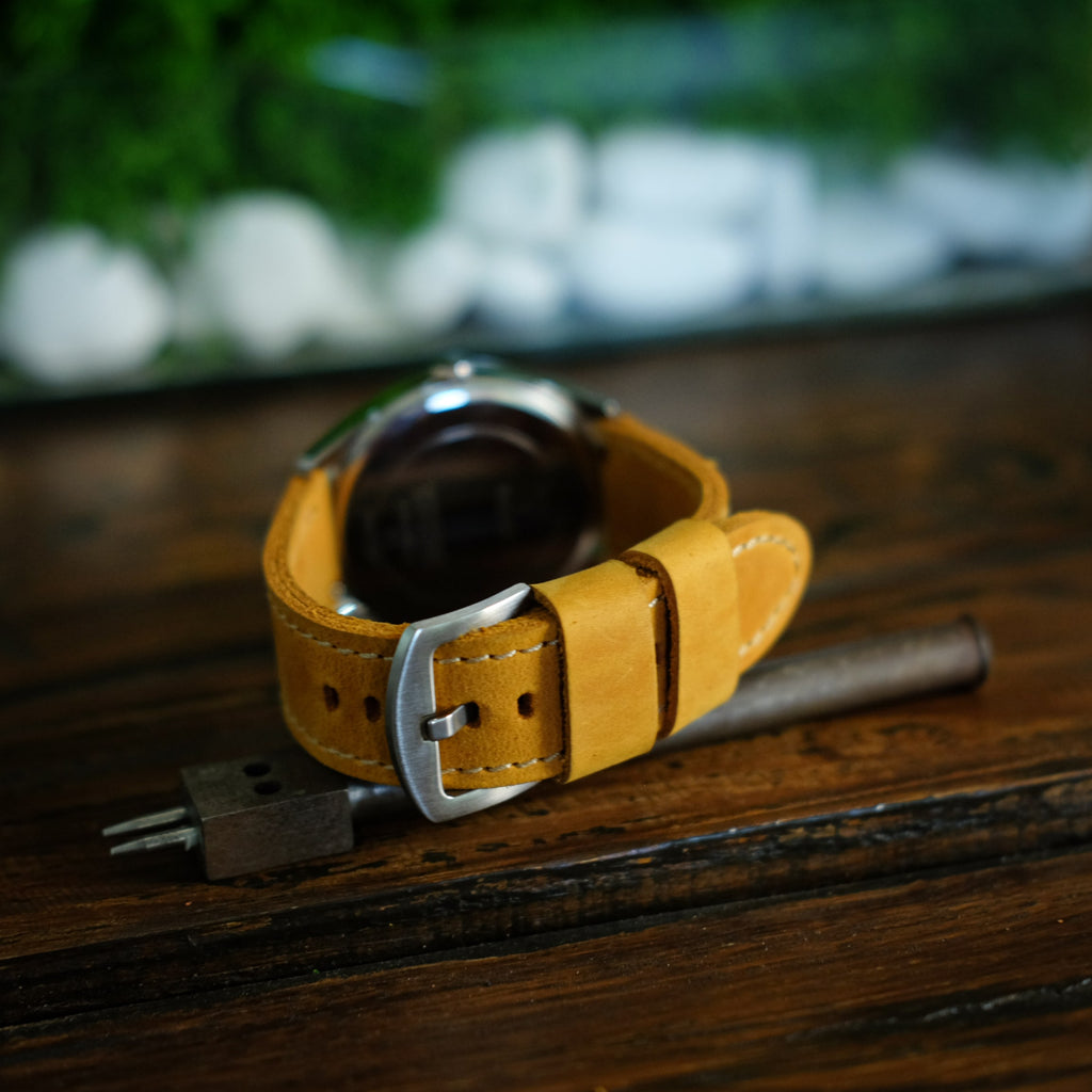 Leather watch band 