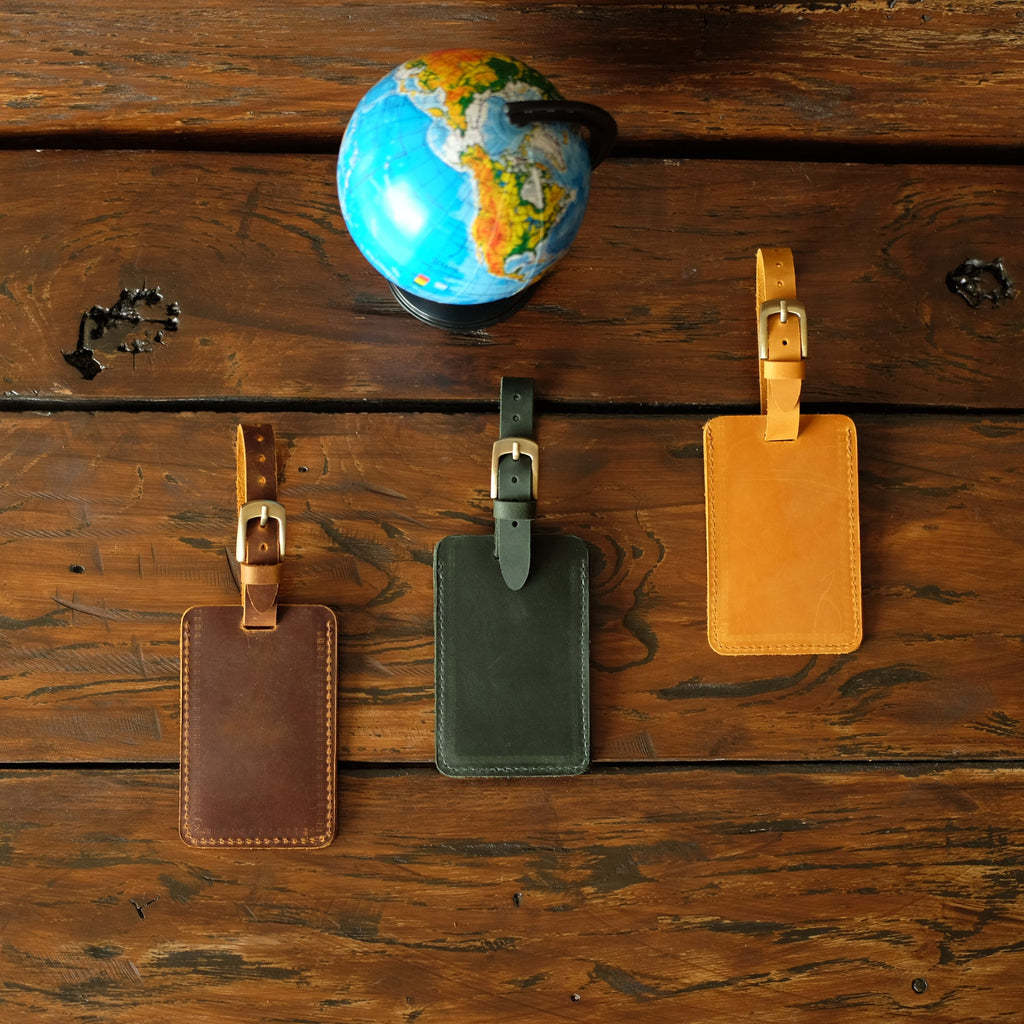 Leather luggage tag