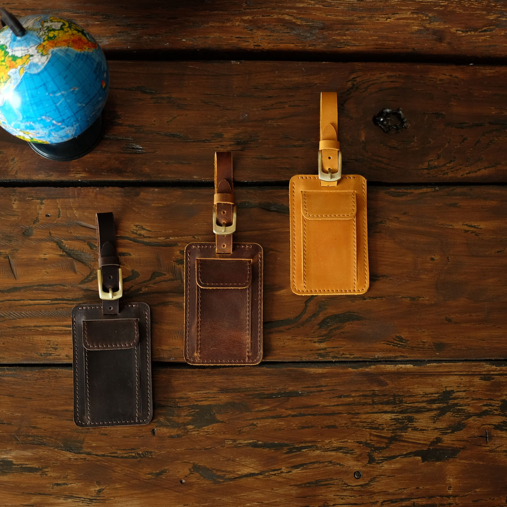 Leather luggage tag